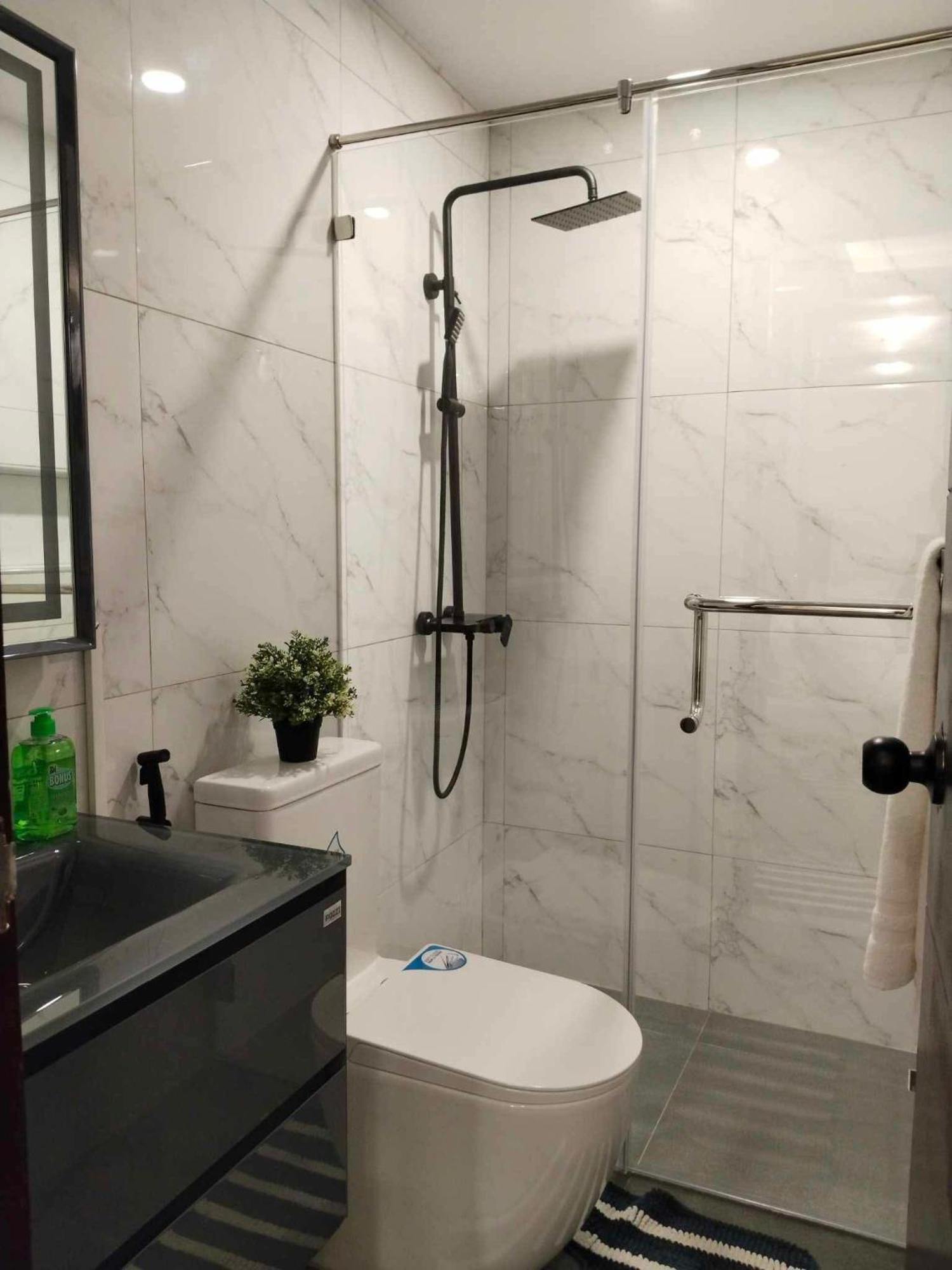 Deluxe Condo 2 Bedroom for Rent Iloilo City Buitenkant foto