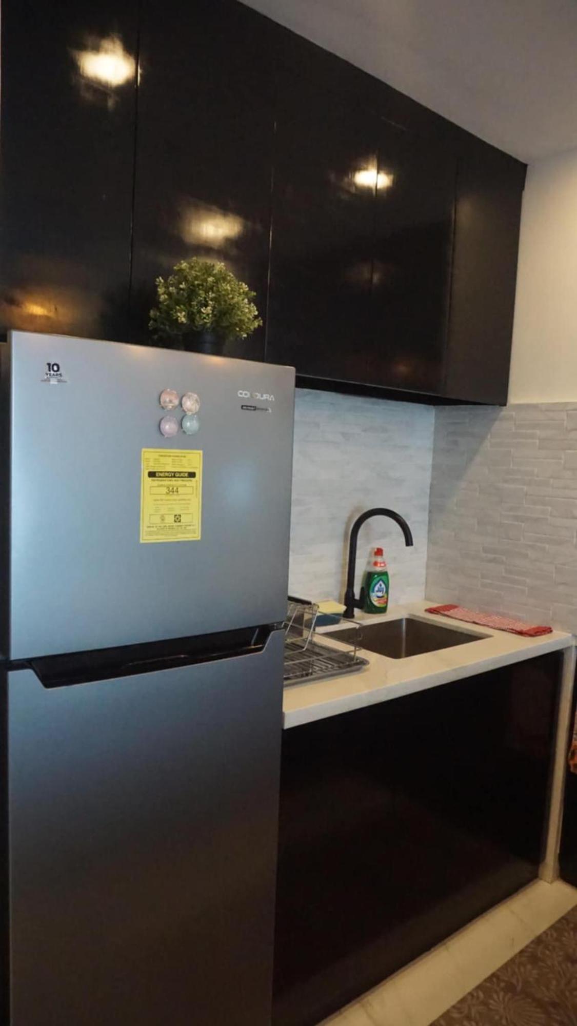 Deluxe Condo 2 Bedroom for Rent Iloilo City Buitenkant foto