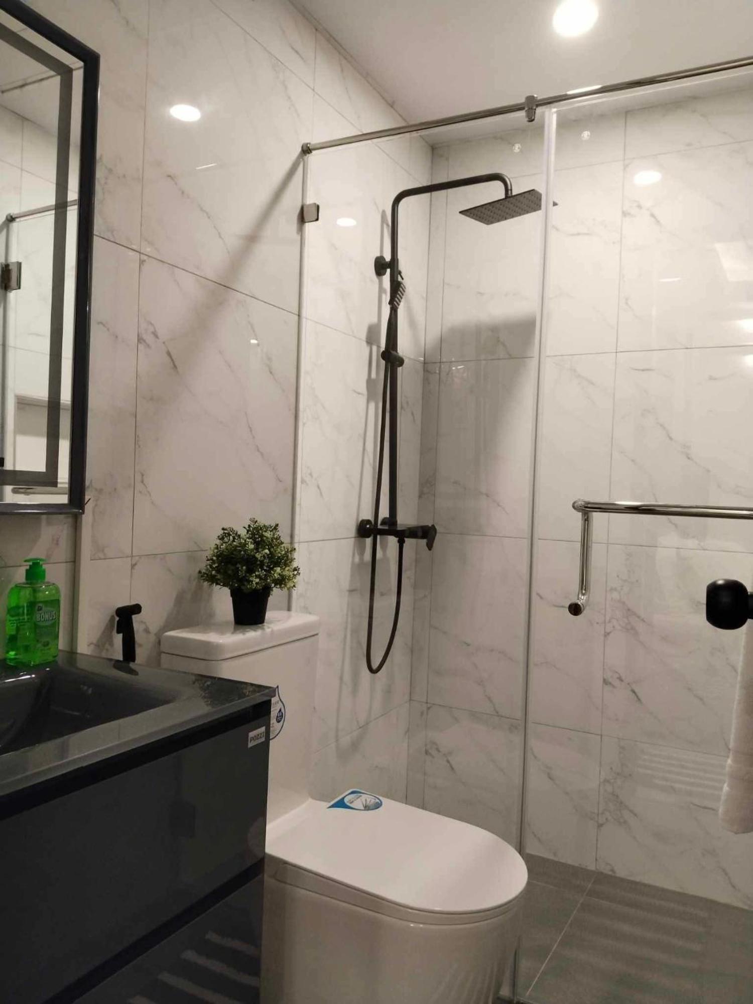 Deluxe Condo 2 Bedroom for Rent Iloilo City Buitenkant foto